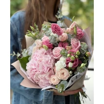 Meglepetés csokor "Casablanca"