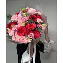 Meglepetés csokor "La Ville Rose" Meglepetés csokor "La Ville Rose"